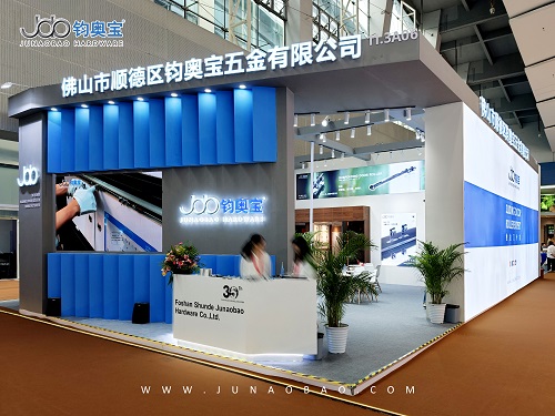 Компания Junaobao представила новый дизайн стенда на Китайском международном кинофестивале 2026 года.